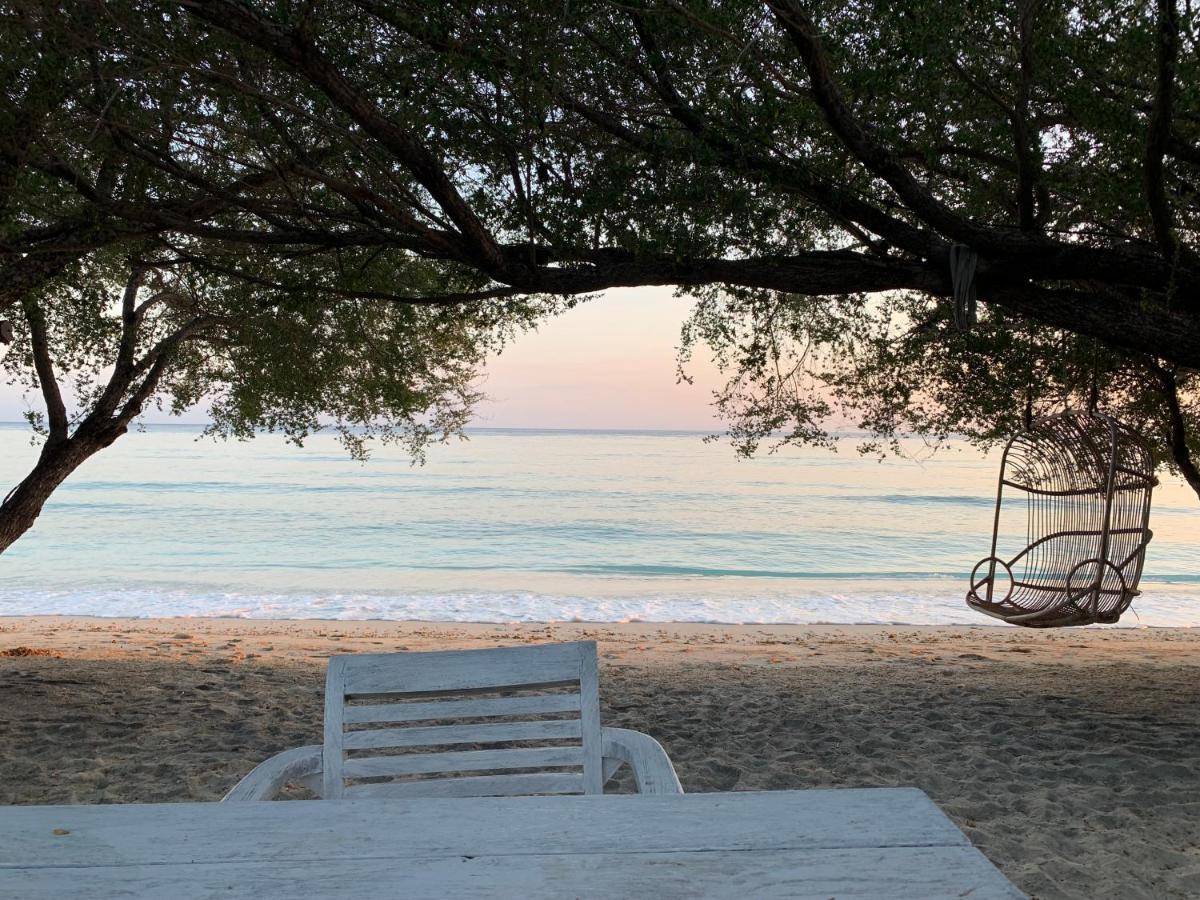 Hotel Wilson'S Retreat Gili Trawangan Exterior foto